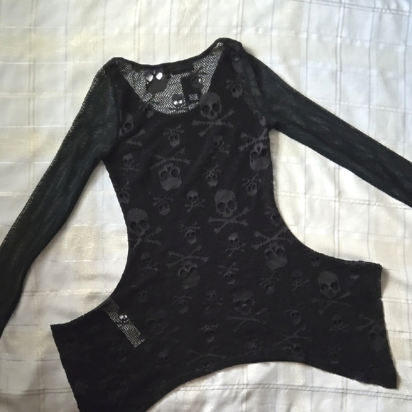 Jawbreaker Black Ouija Board Long Sleeve - Picture 6 of 15